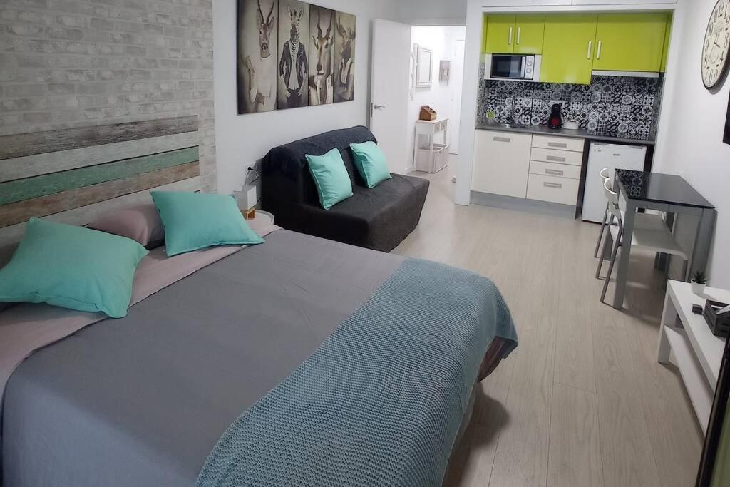 Apartamento Con Piscina A 2 Minutos De La Playa!!! Lloret de Mar Luaran gambar