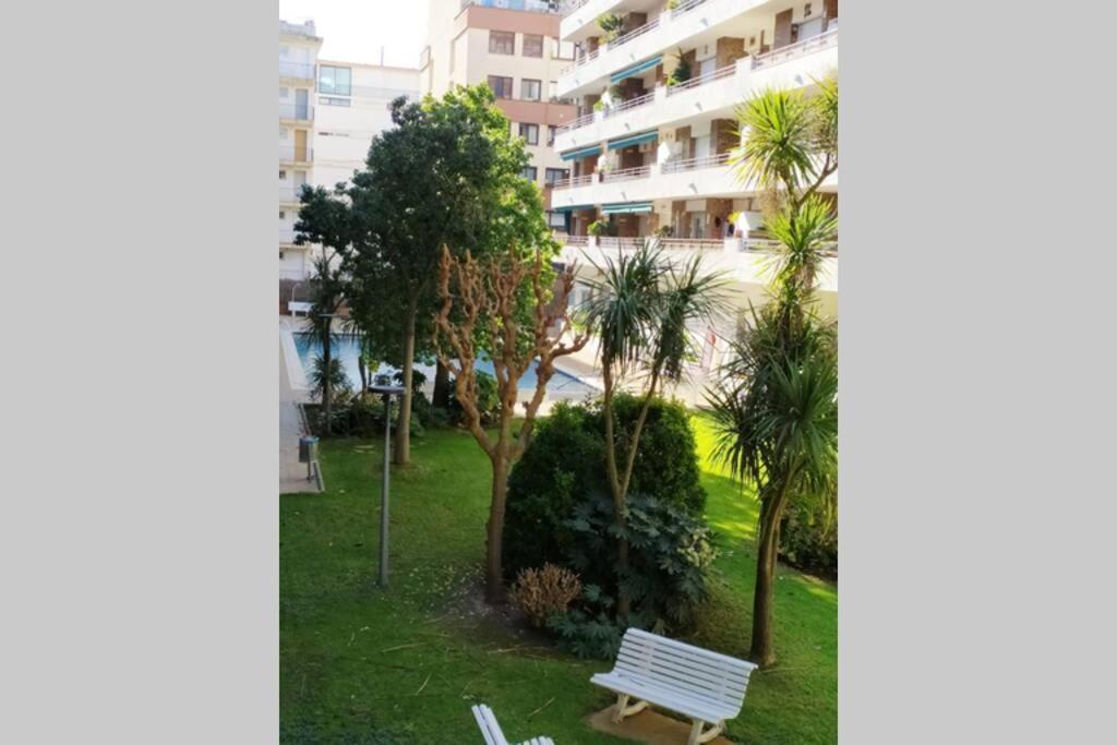 Apartamento Con Piscina A 2 Minutos De La Playa!!! Lloret de Mar Luaran gambar